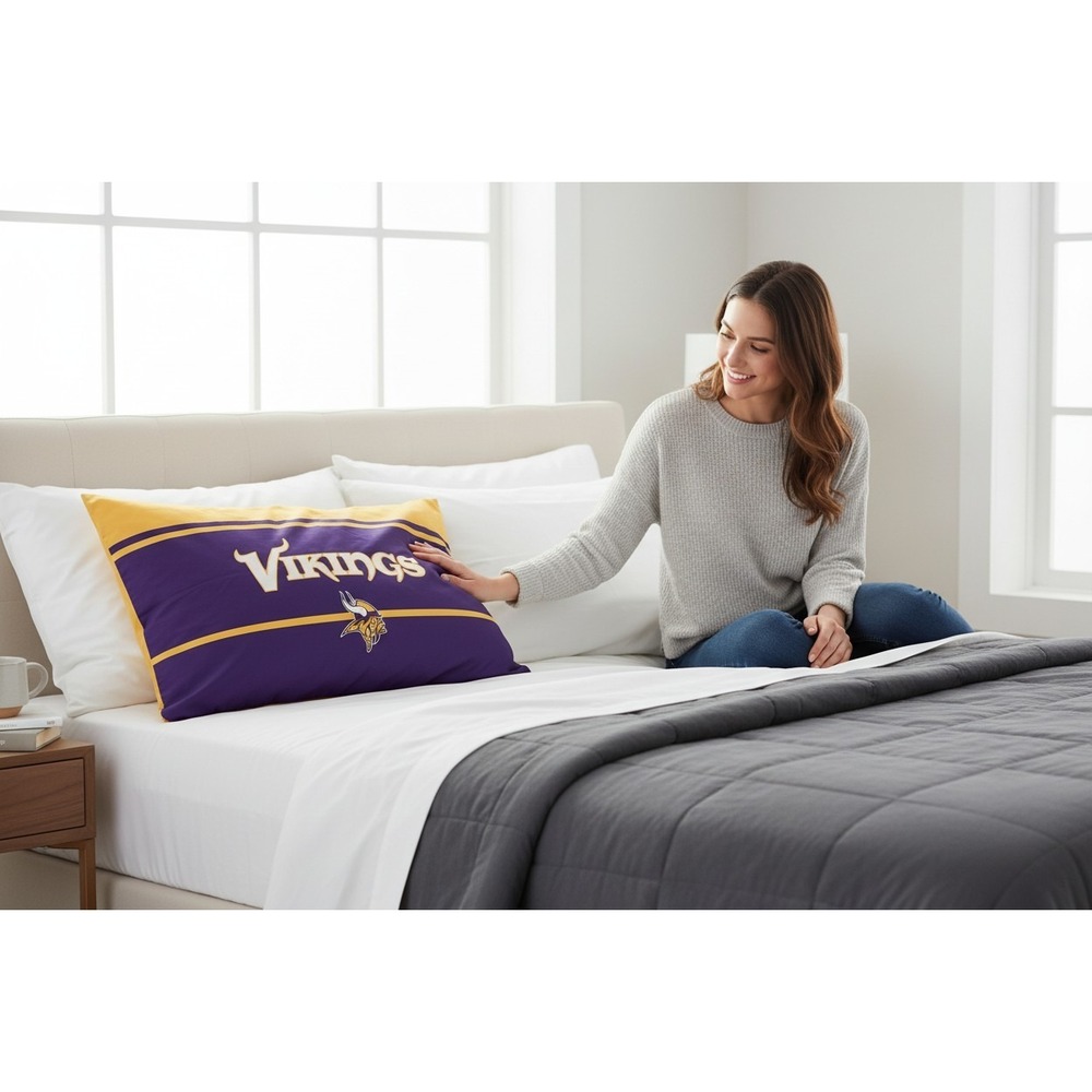 Cathay Sports Pillow Sham Unisex OS Purple Very Good Minnesota Vikings NFL Logo